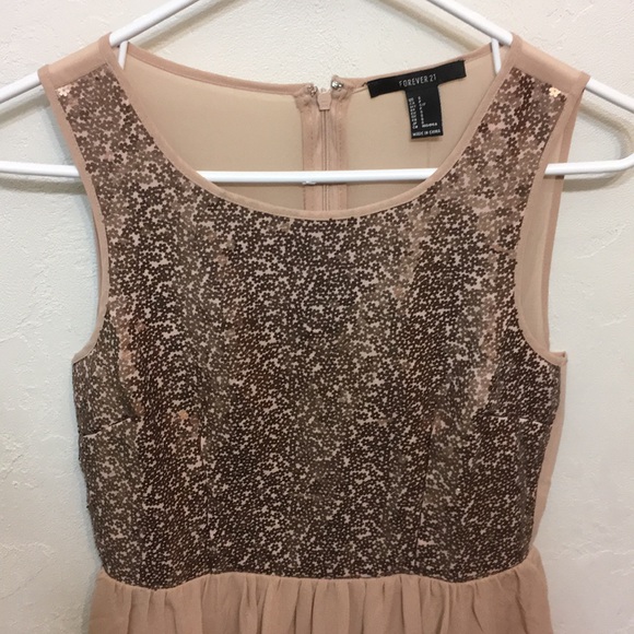 Formal Dress - Picture 2 of 2